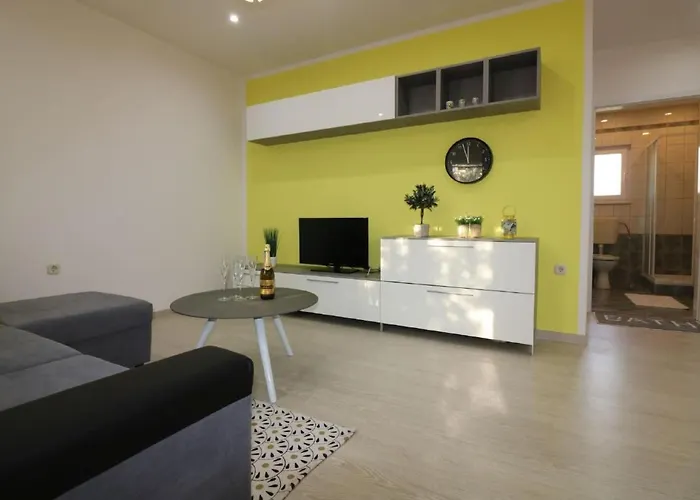 Melisa 8 By Interhome Nyaraló